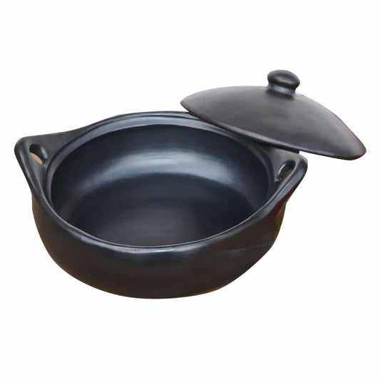 tierra negra black ovenproof shallow casserole - with lid (large)